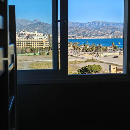 Apartment Evo Beachfront Windows