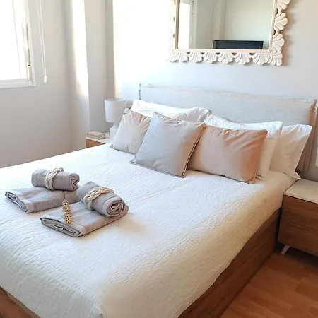 Evo Beachfront Windows Apartment