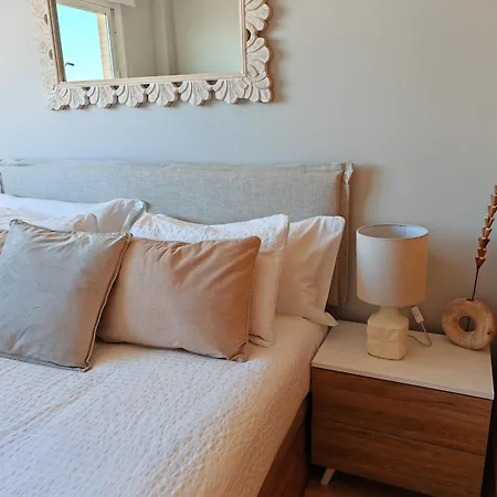 Apartment Evo Beachfront Windows *